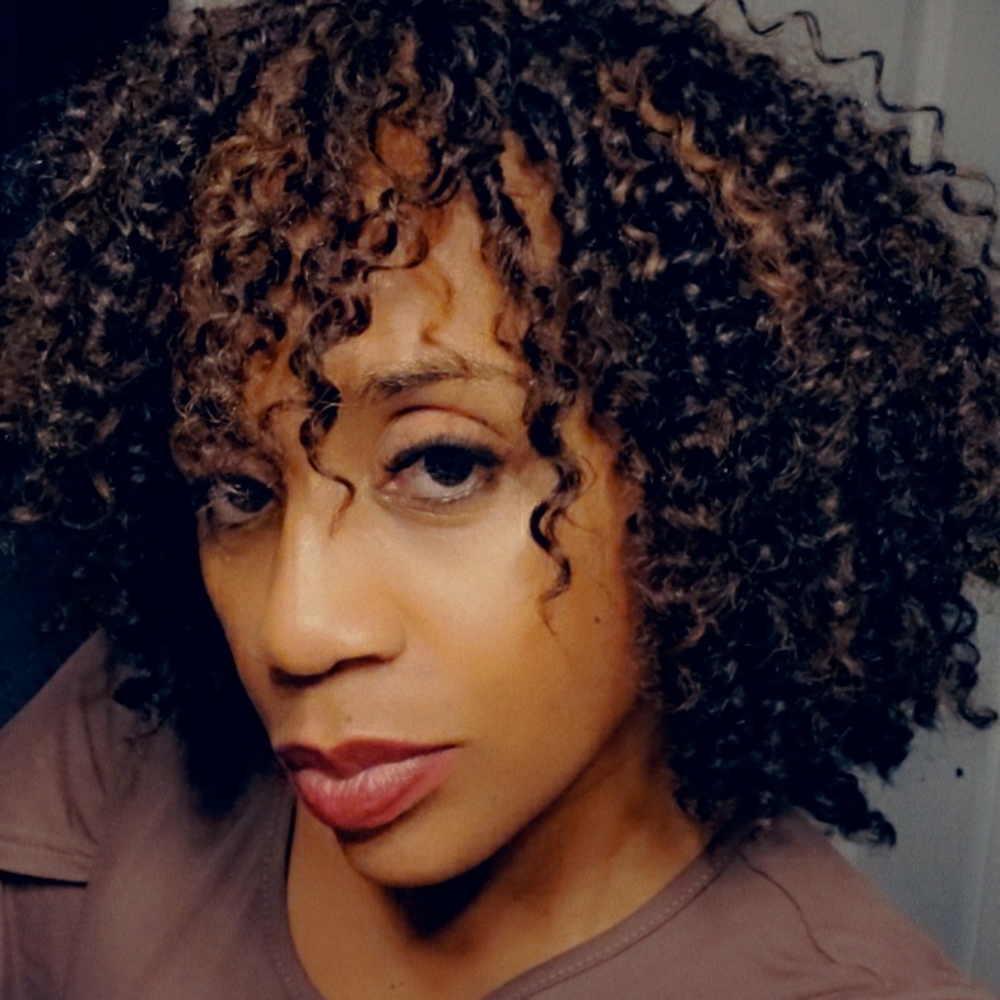 Meet your Posher, Malaika